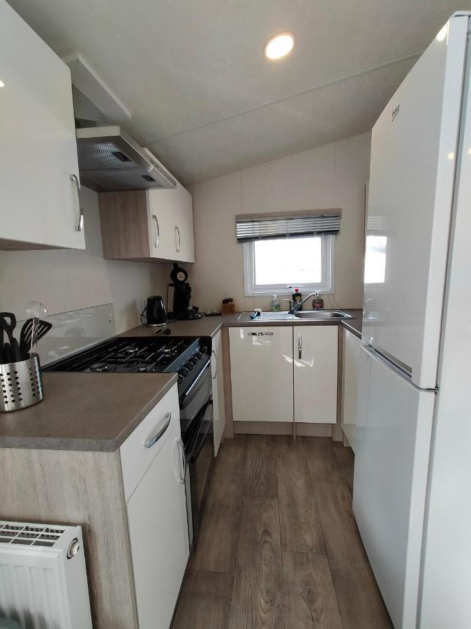 Bj Chalets - De Rug 1 - Vakantiepark Lauwersoog - Luxe Chalet Met Vaatwasser! Vroege Incheck! Kültér fotó