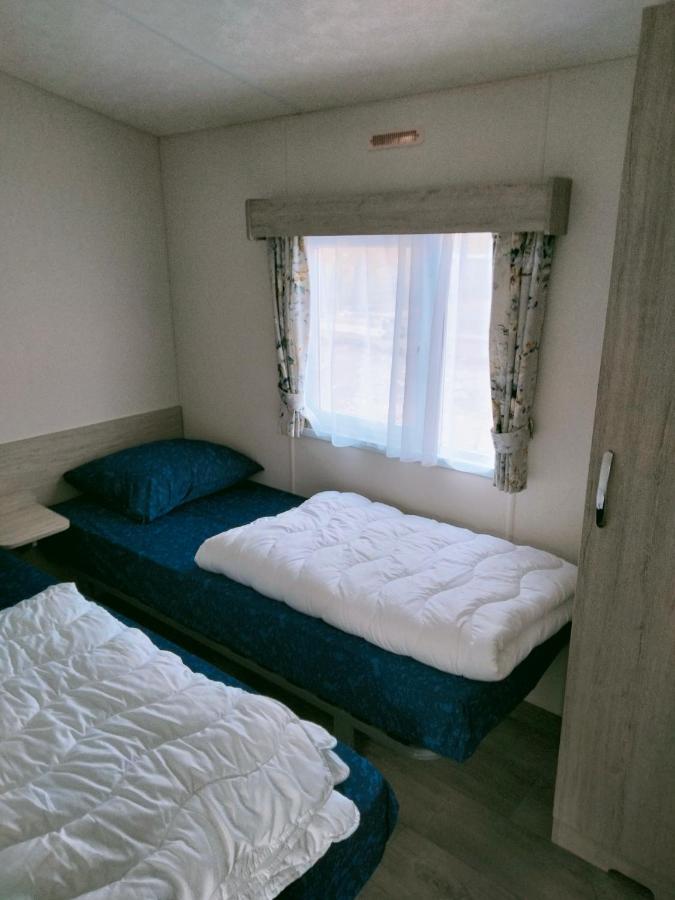 Bj Chalets - De Rug 1 - Vakantiepark Lauwersoog - Luxe Chalet Met Vaatwasser! Vroege Incheck! Kültér fotó