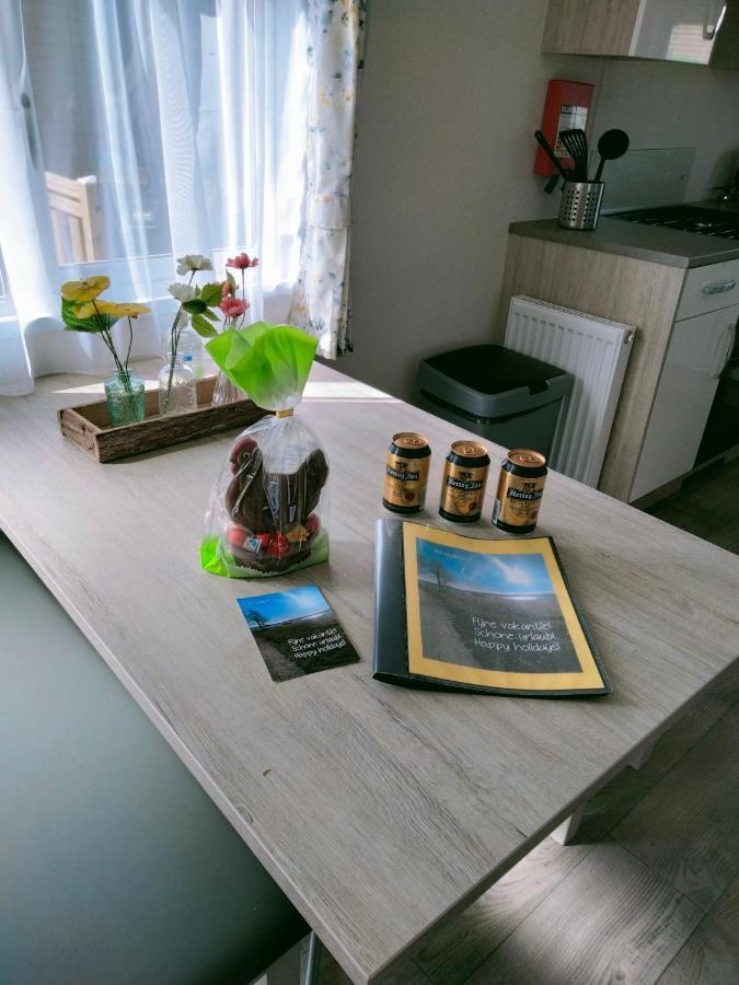 Bj Chalets - De Rug 1 - Vakantiepark Lauwersoog - Luxe Chalet Met Vaatwasser! Vroege Incheck! Kültér fotó